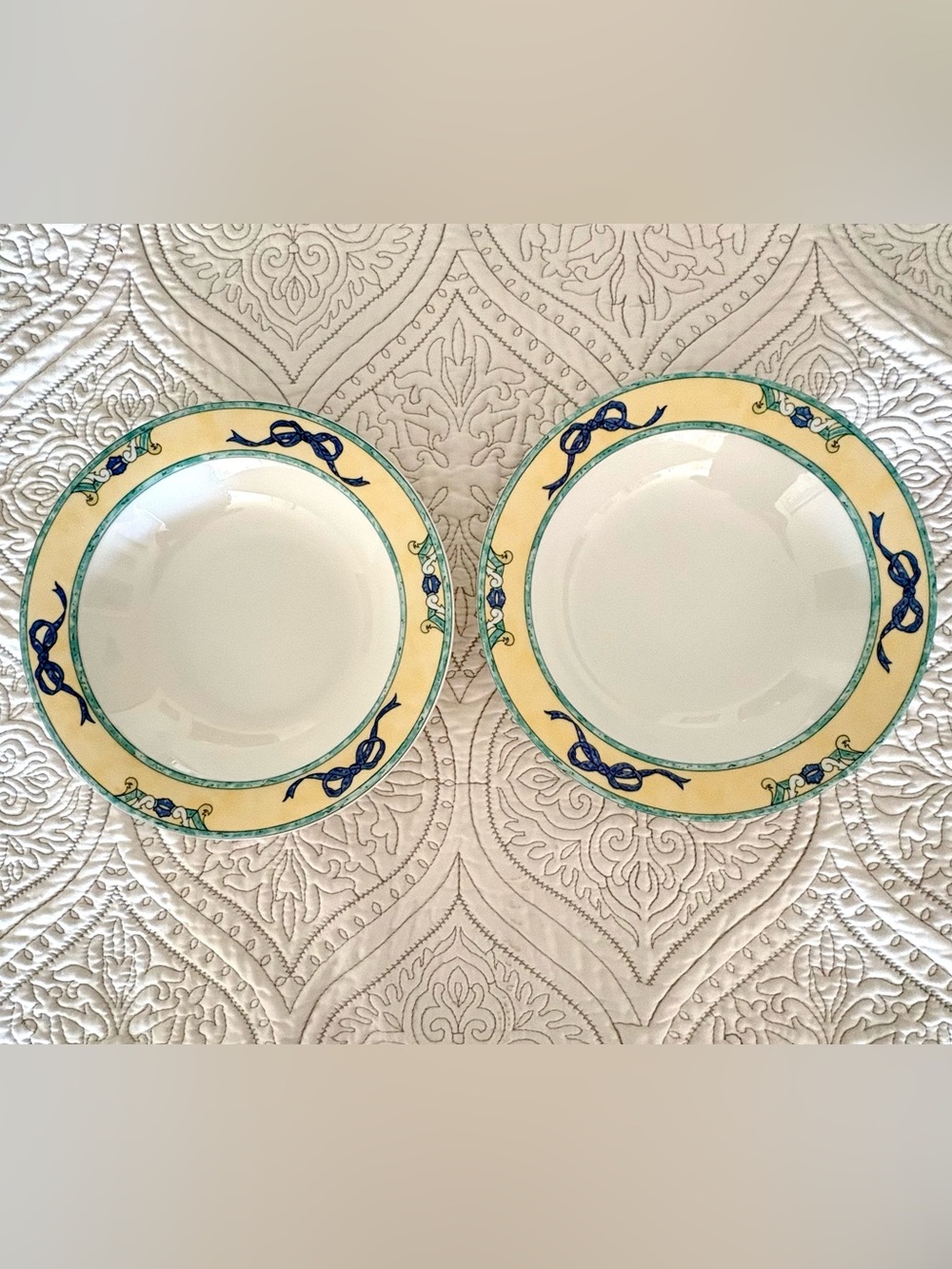 Villeroy & Boch/ Citta and Campagna Ribbon-Trim Dinner Bowls